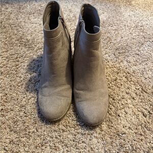 Madden Girl Tan Ankle Booties Suede Style